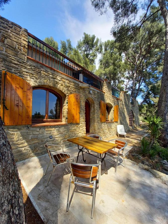 Апартаменти Les Pins Ле-Кастелле Екстер'єр фото